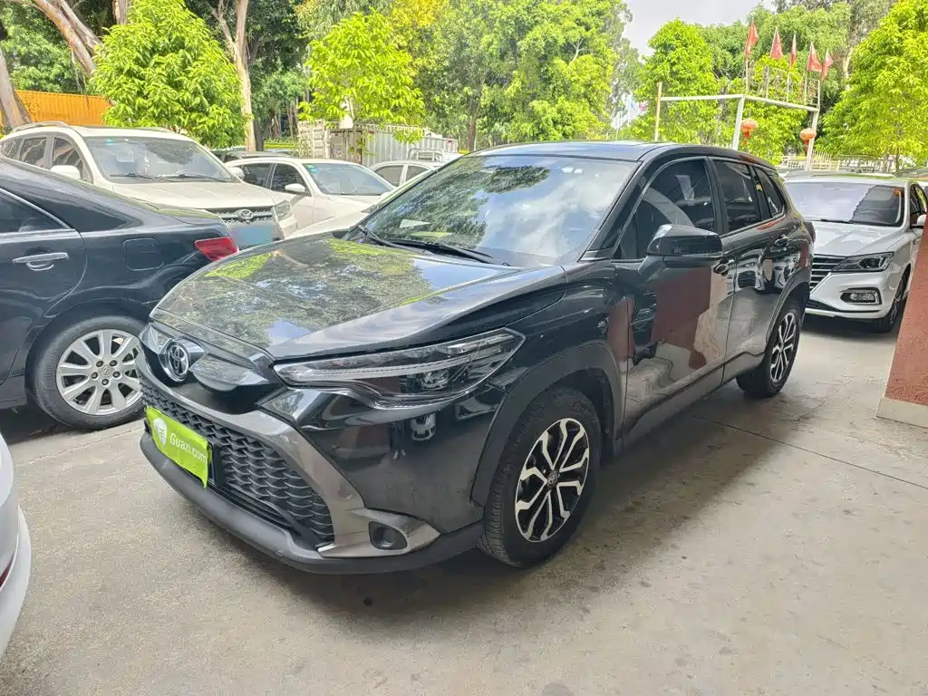  Toyota Frontlander 2023 2.0L CVT Luxury Edition