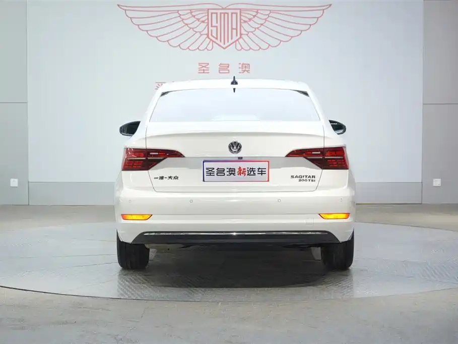 Volkswagen Sagitar 2021 200TSI DSG Comfort Smart Edition фото 5