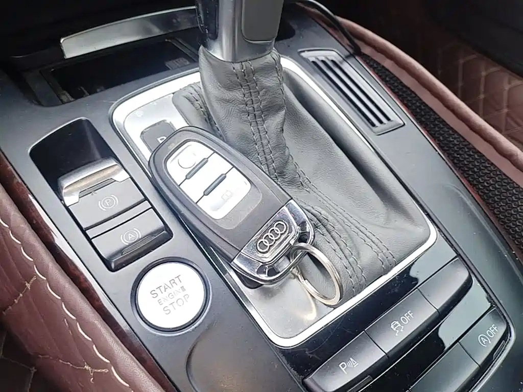 Audi A4L 2016 35 TFSI Automatic Comfort фото 15