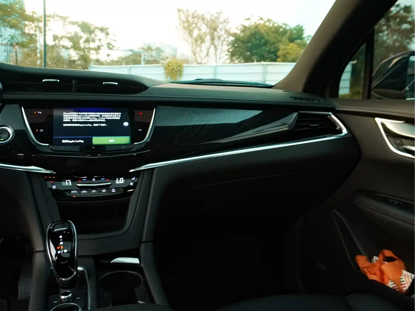 Cadillac XT6 2022 2.0T 6-Seater 4WD Luxury Edition фото 17