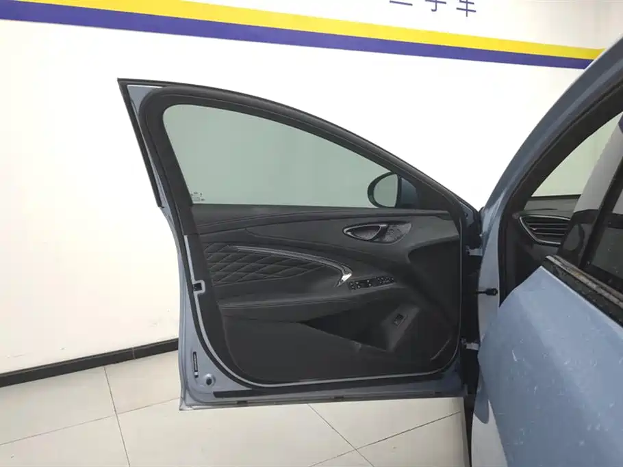 BYD Seal 2023 Champion Edition 550km Elite фото 7