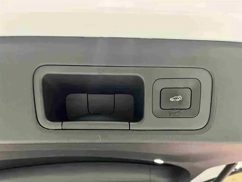 GAC Trumpchi Trumpchi E9 2023 E9 PRO фото 22