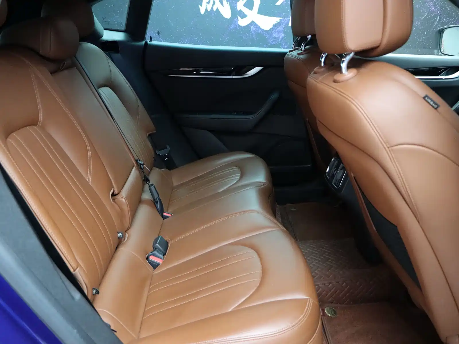 Photo 17 - Maserati Levante