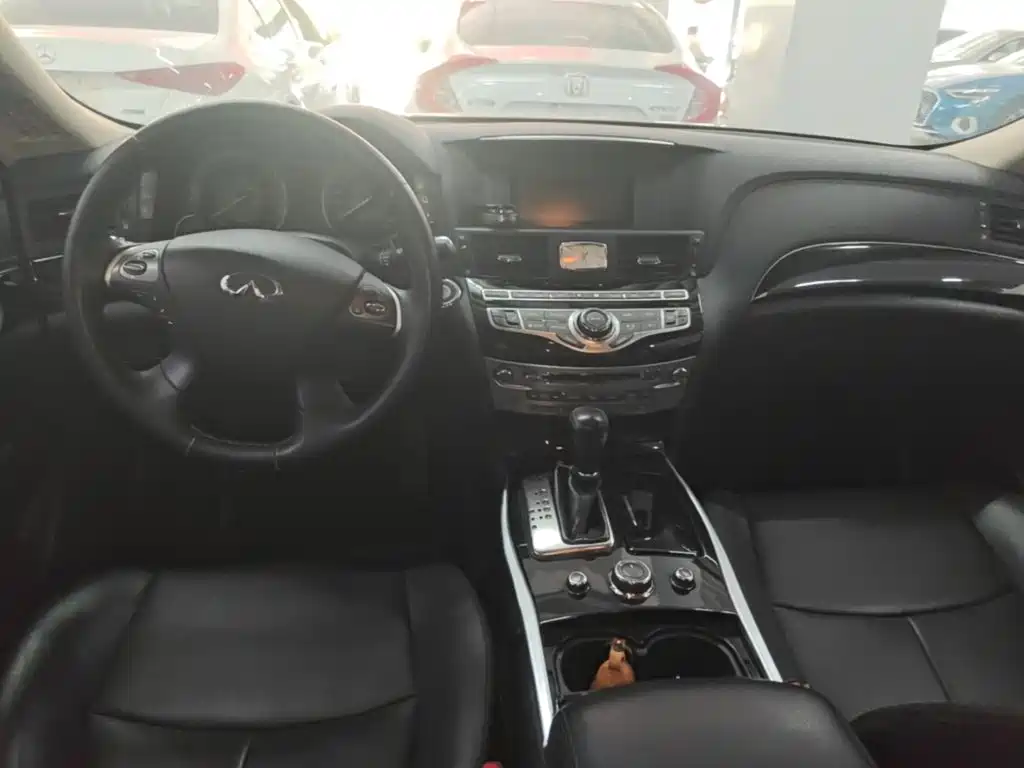 Infiniti Q70 2018 2017 Q70L 2.5L Elite Edition