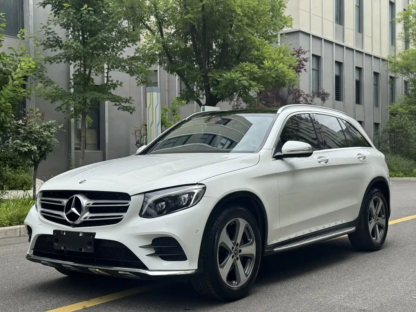 Mercedes-Benz GLC 2017 GLC 300 4MATIC Dynamic