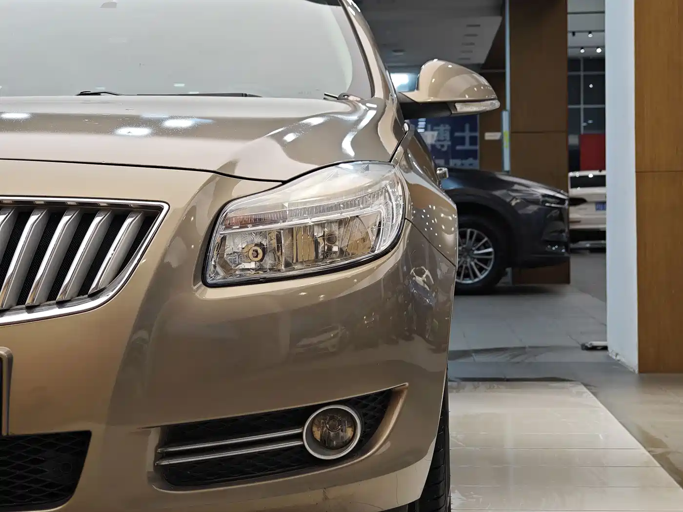 Buick Regal 2012 Model 2.0L Comfort фото 2