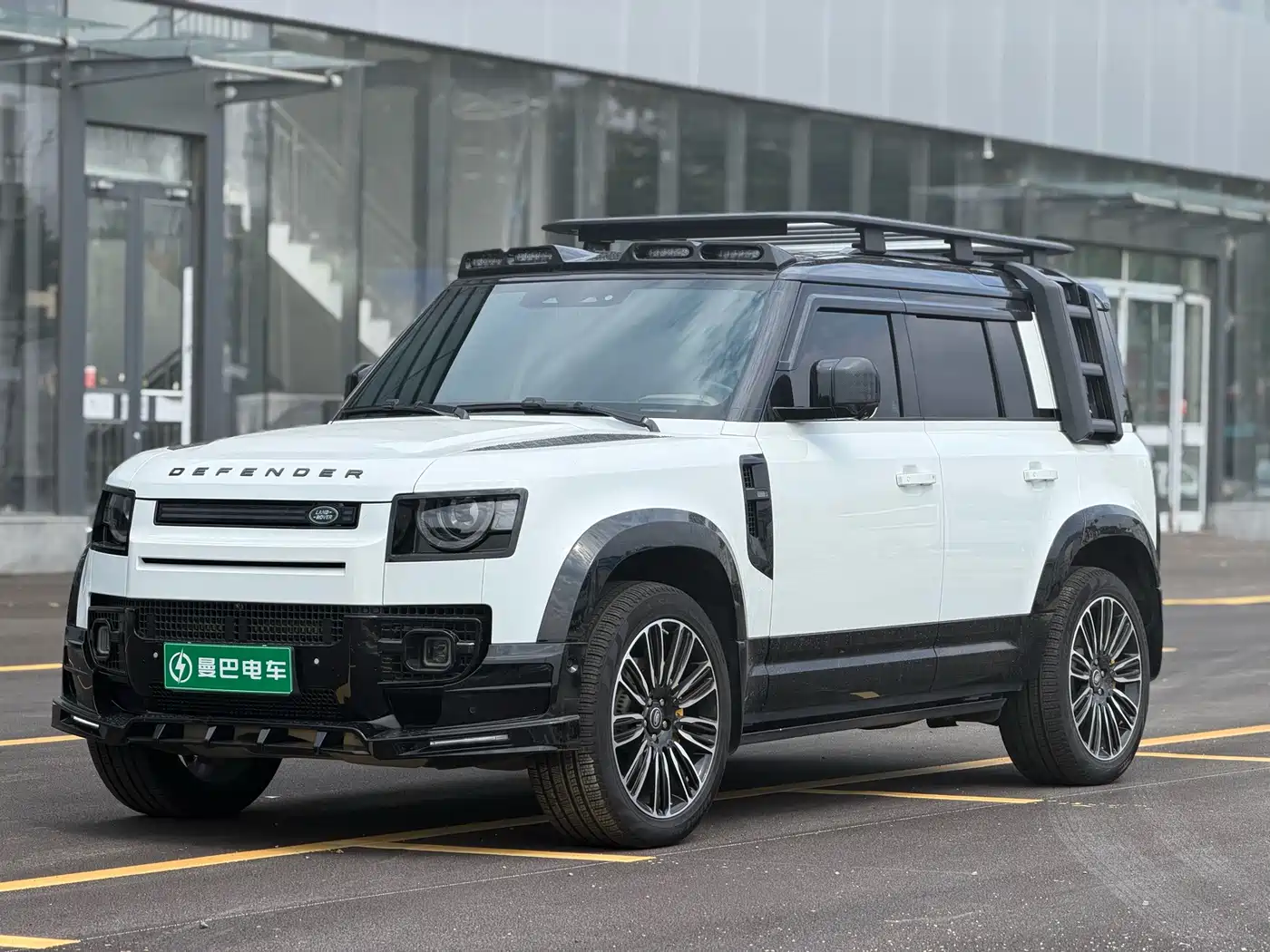Land Rover Defender 2025 2025 110 3.0T P400 Dark Special Edition