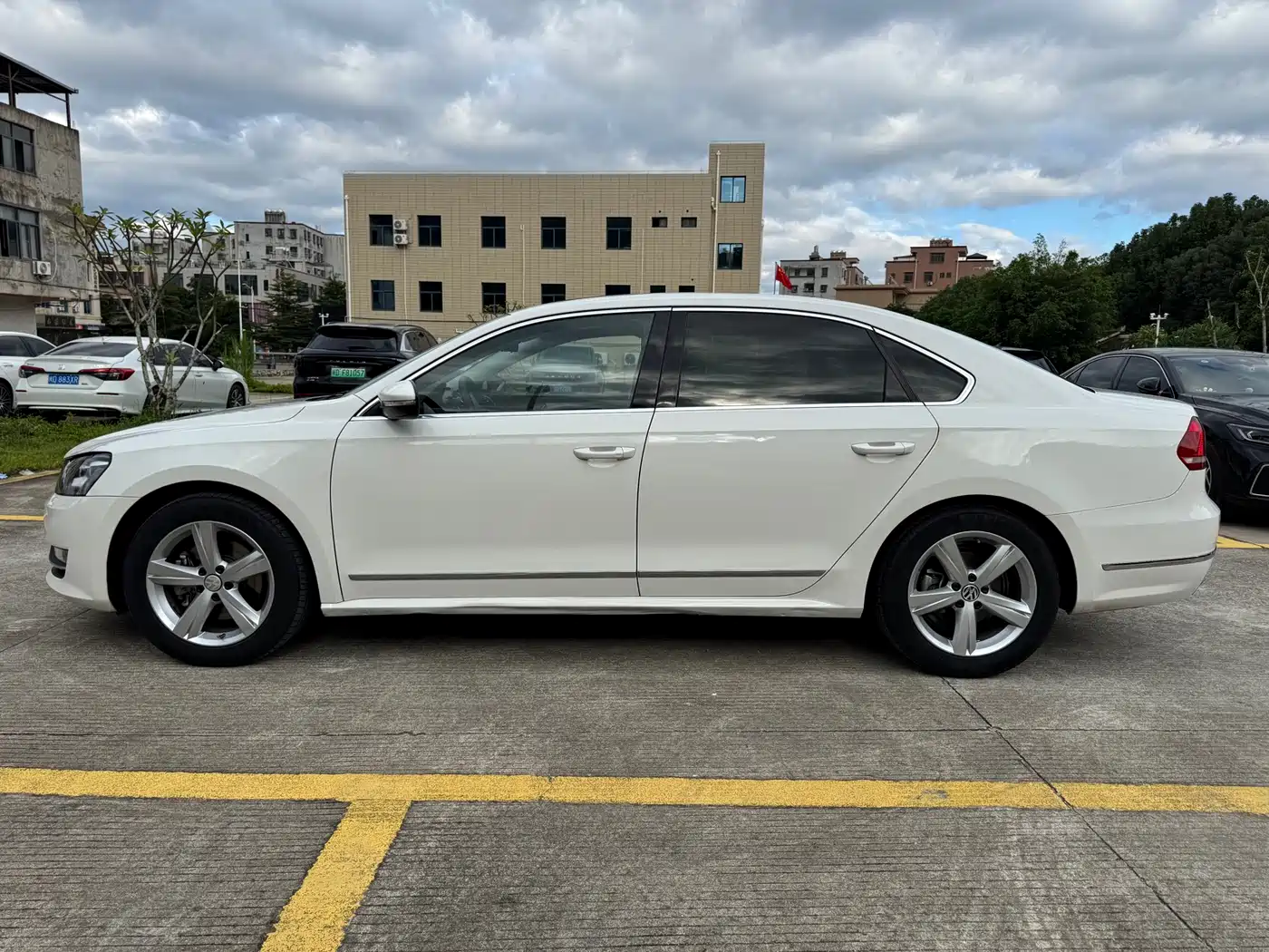 Volkswagen Passat 2013 2013 2.0TSI DSG Yuzun