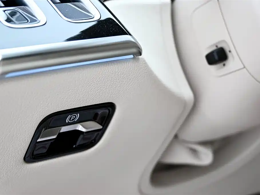 Mercedes-Benz Maybach S-Class 2026 S 480 4MATIC фото 27