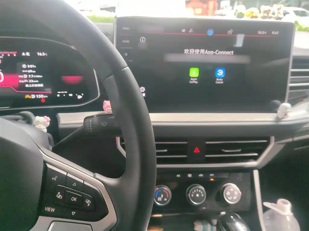 Volkswagen Sagitar 2023 300TSI DSG Surpassing Edition фото 6