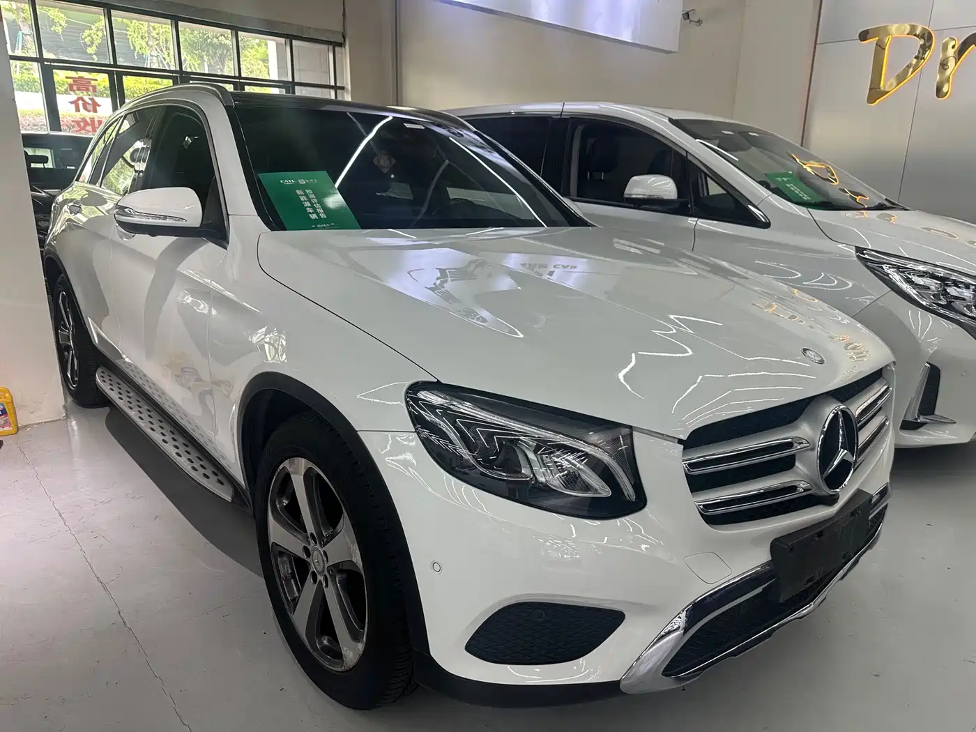 Mercedes-Benz GLC 2016 GLC 260 4MATIC Luxury фото 3