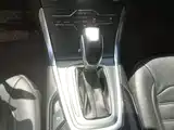 Фото 14 - Ford Edge