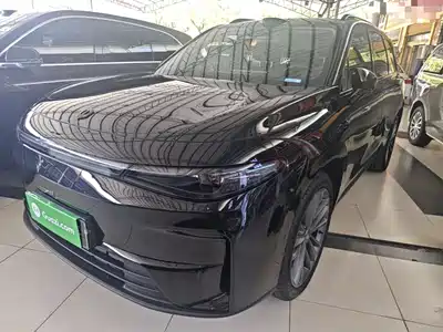 Leapmotor C16