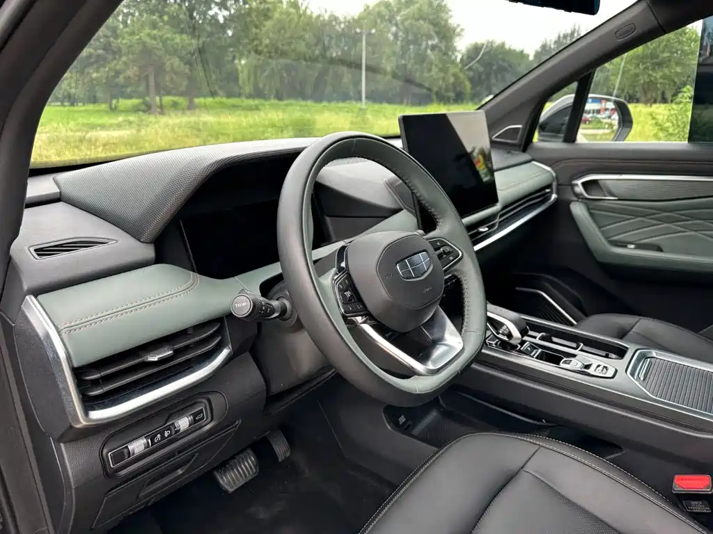 Geely Haoyue L 2024 2024 Model 2.0T DCT Premium