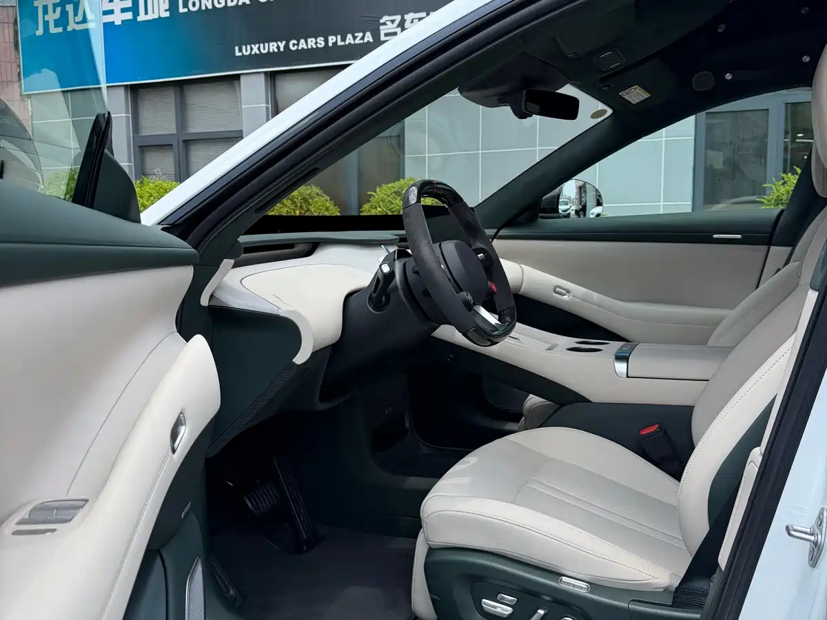 Xiaomi Auto Xiaomi YU7 2025 Ultra Long Range High Performance AWD Max Edition фото 7