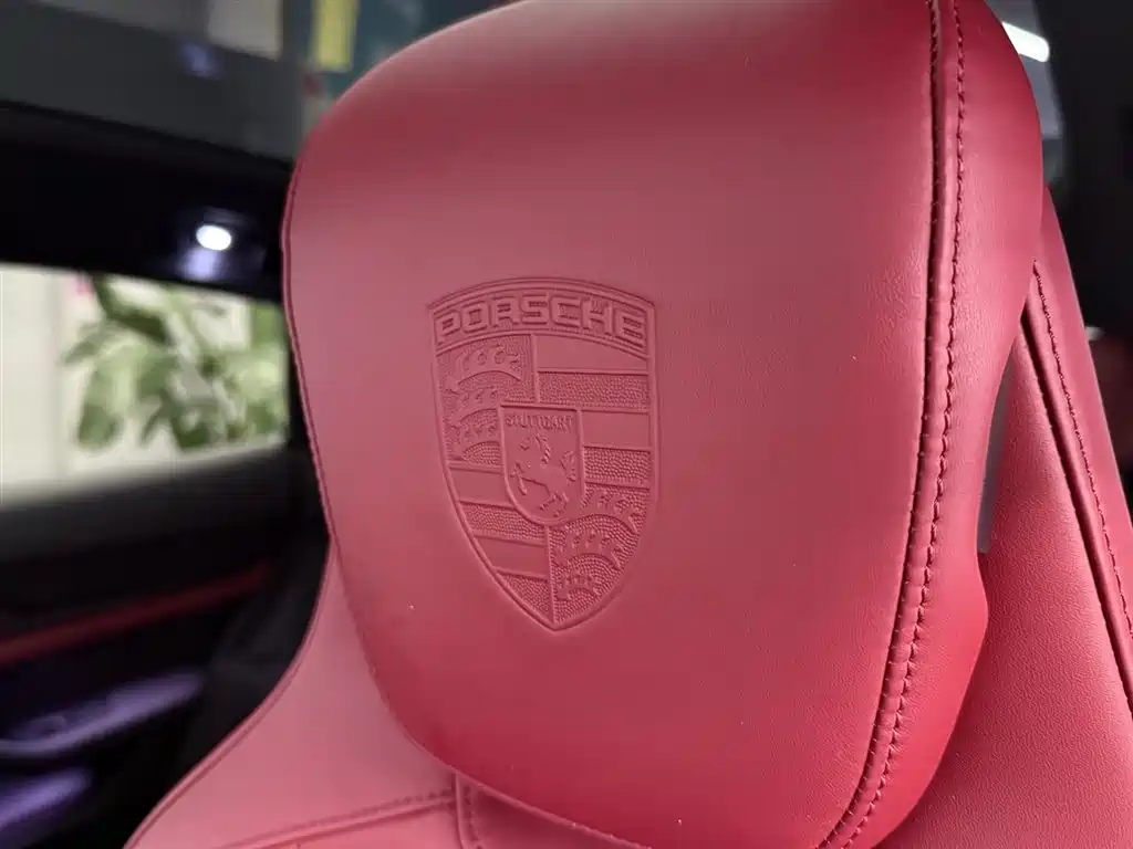 Porsche Taycan 2024 Taycan 4S Cross Turismo фото 12