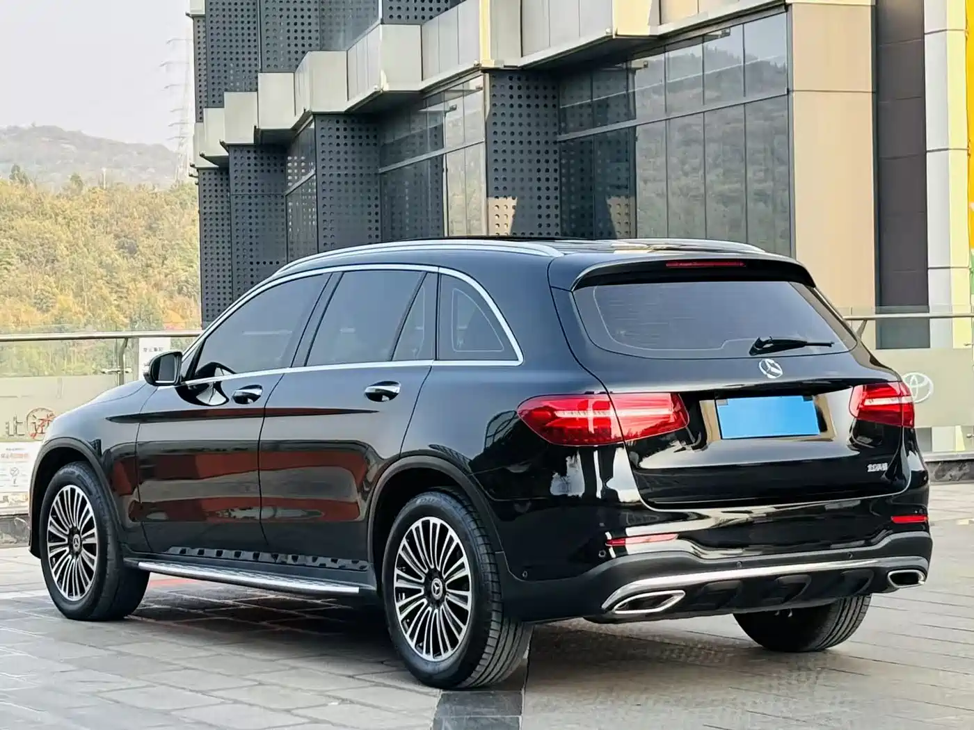Mercedes-Benz GLC 2019 GLC 260 L 4MATIC Dynamic фото 7