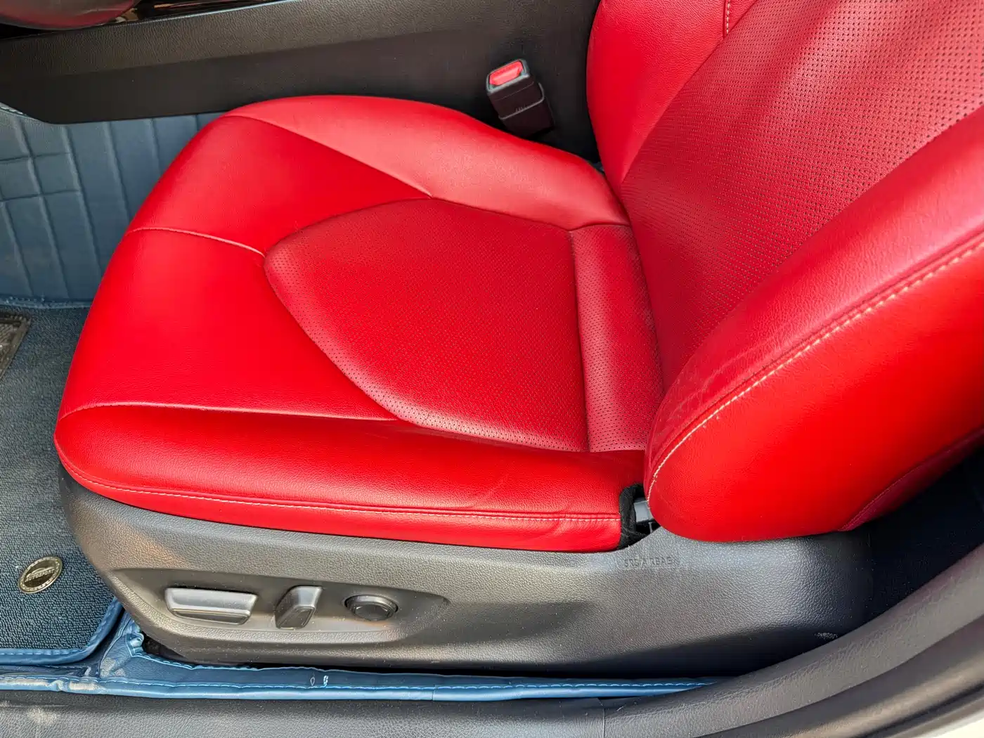Toyota Camry 2019 2.5S Trend Edition China VI фото 14