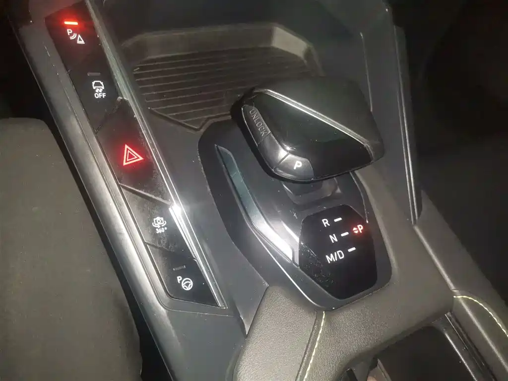 Lynk & Co 06 2023 Remix 1.5T Power Halo фото 10