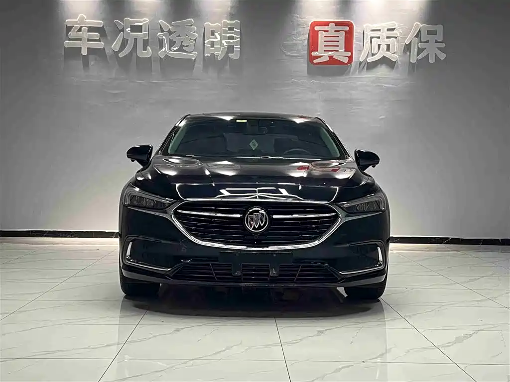 BUICK LACROSSE