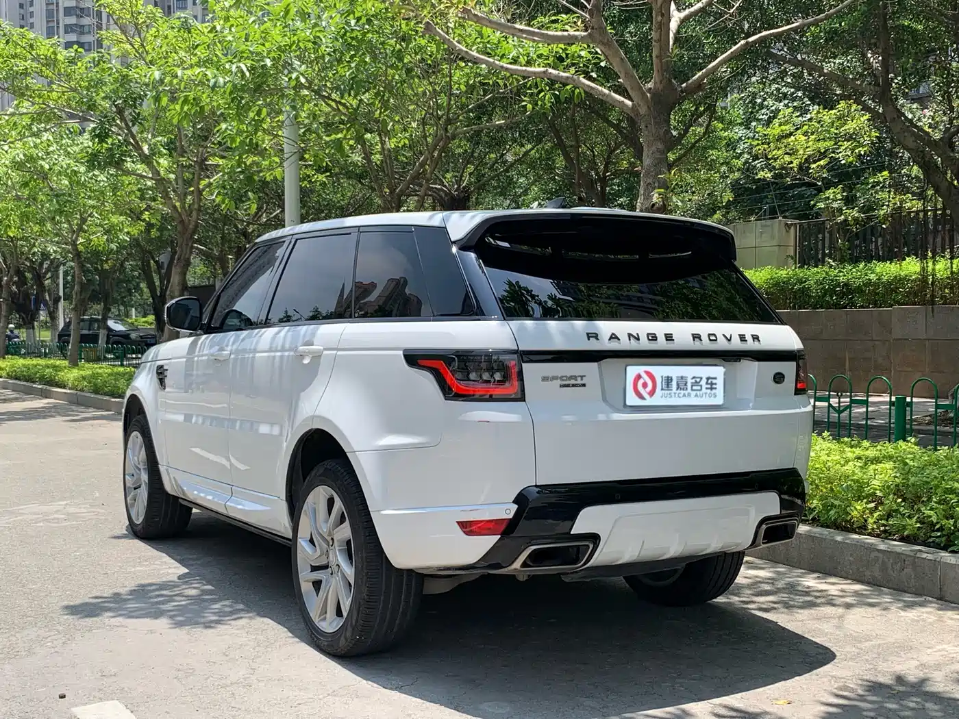 Land Rover Range Rover Sport 2018 3.0 SC V6 HSE DYNAMIC фото 3