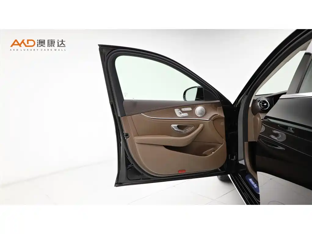 Mercedes-Benz E-Class 2021 E 300 L Luxury фото 10