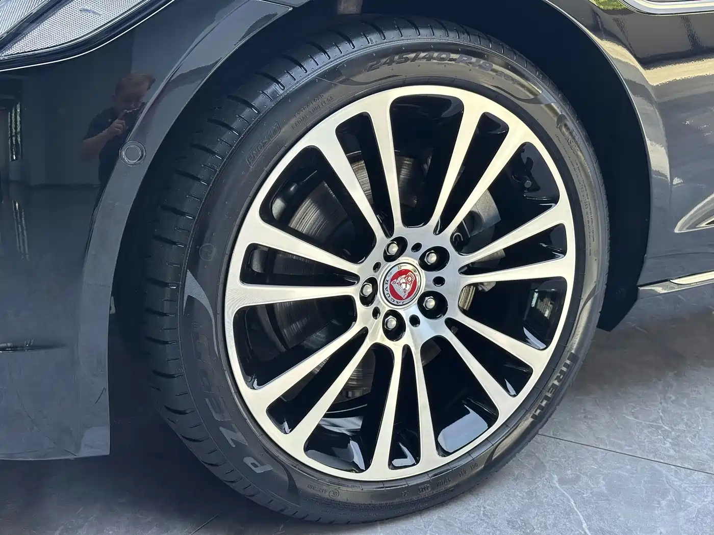 Jaguar XFL 2026 2025 2.0T P250 FWD Luxury Edition
