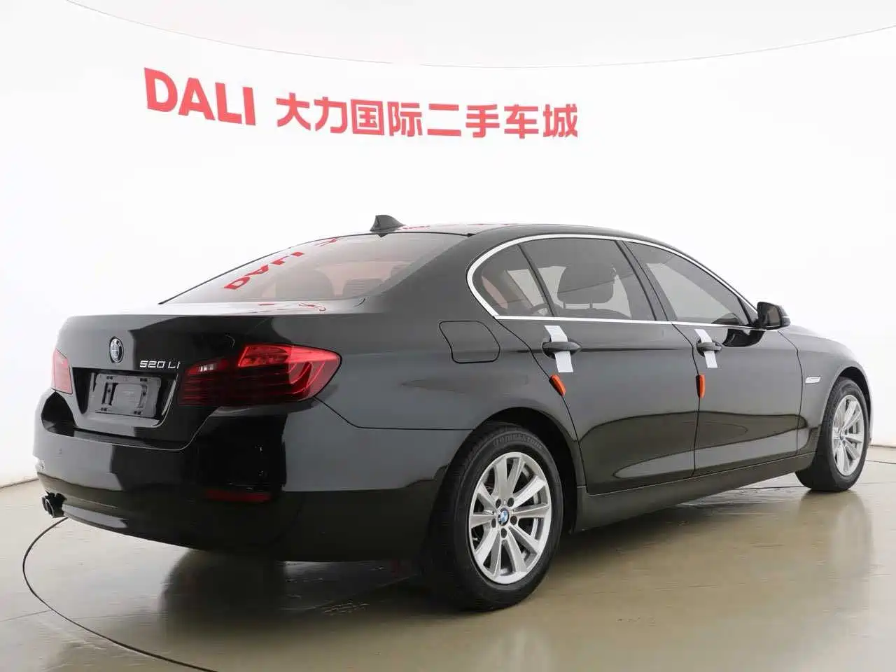BMW 5 Series 2014 520Li Elegance фото 14