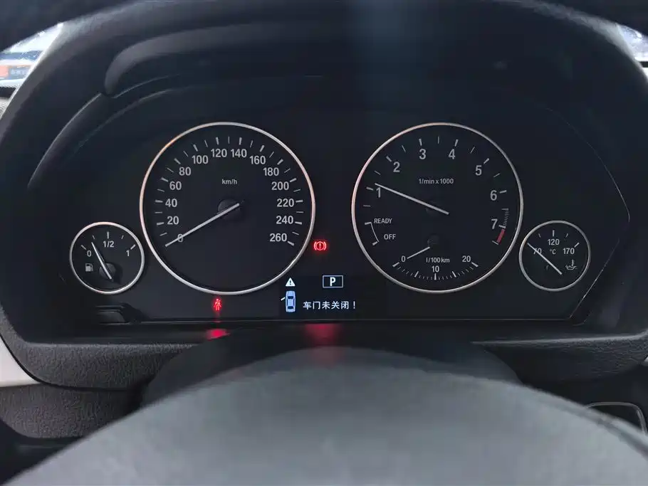 BMW 3 Series 2016 320Li Fashion Model фото 14