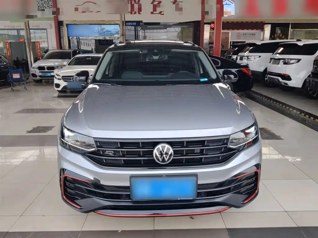 Volkswagen Tiguan X 2023 330TSI 2WD Flagship фото 3