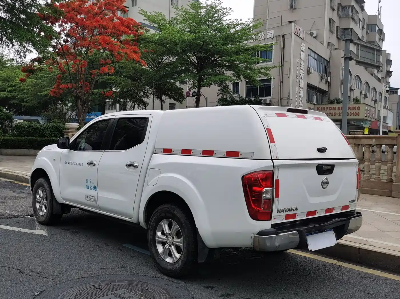 Nissan Navara 2022 2021 2.5L Manual 2WD Comfort QR25