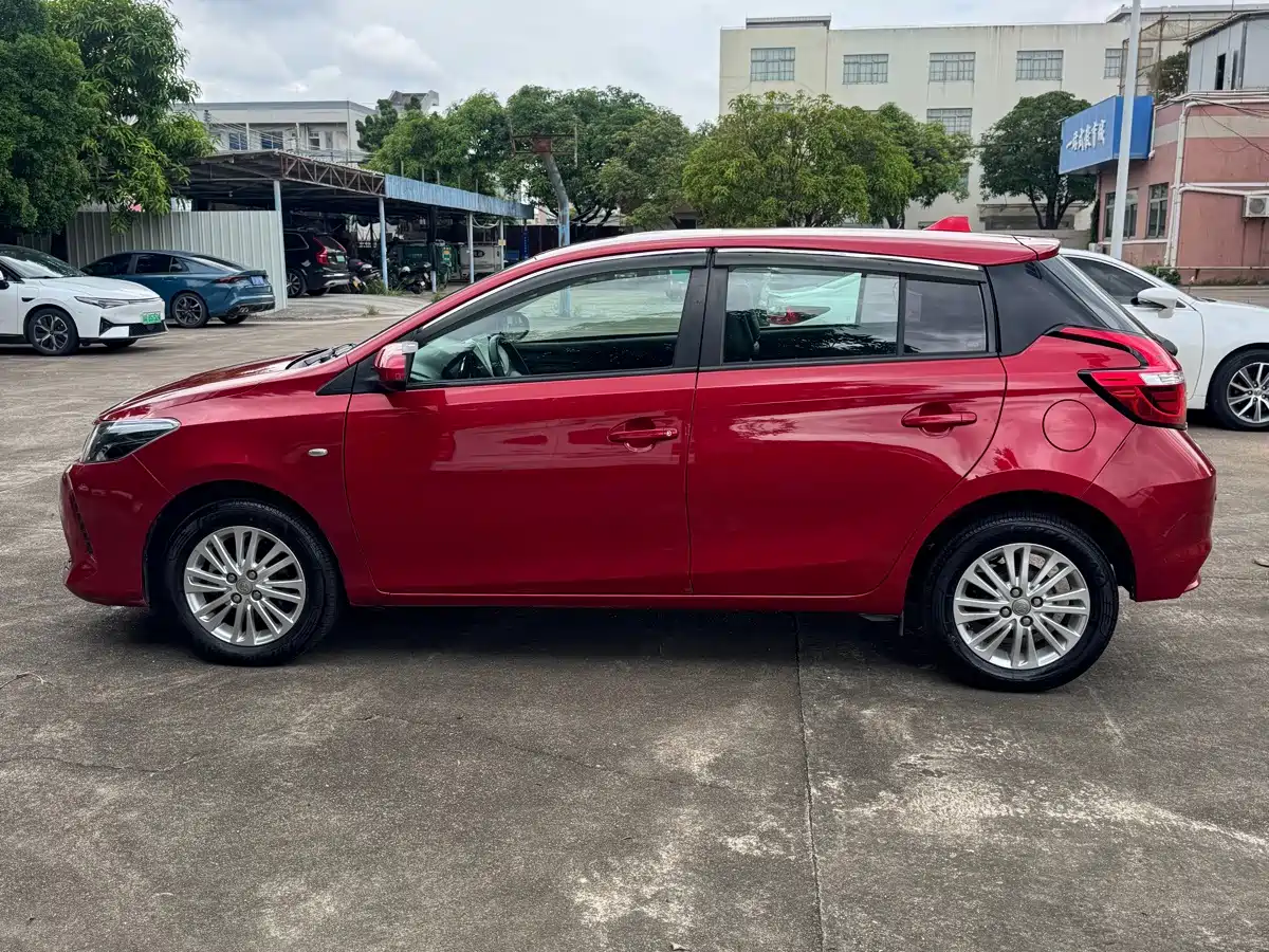 Фото 6 - Toyota Vios FS
