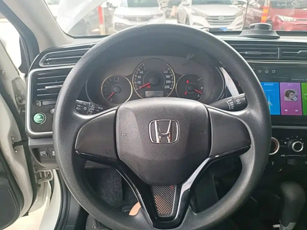 Honda Greiz 2017 2016 1.5L CVT Comfort Edition