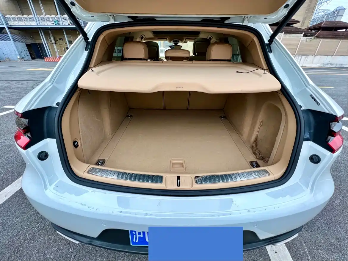 Porsche Macan 2016 Macan 2.0T фото 17