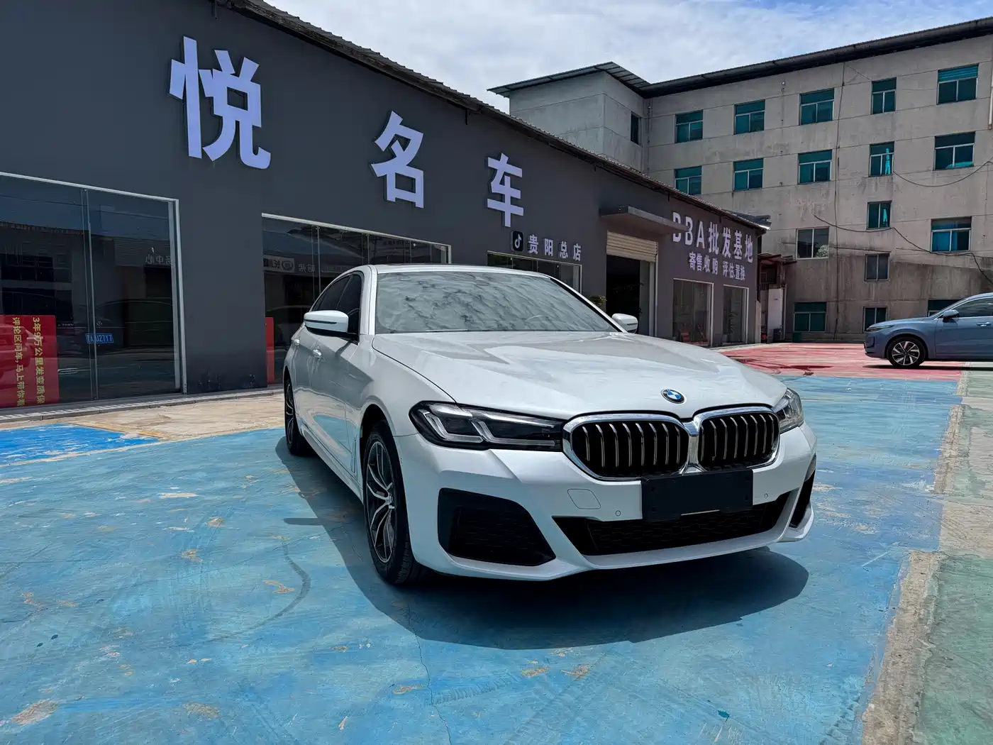BMW 5 Series 2021 525Li M Sport Package фото 3