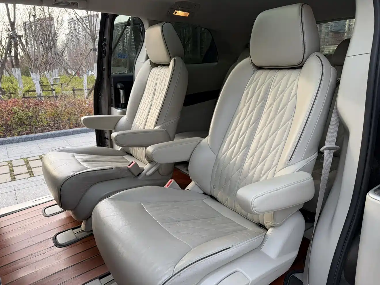 Фото 7 - Buick GL8