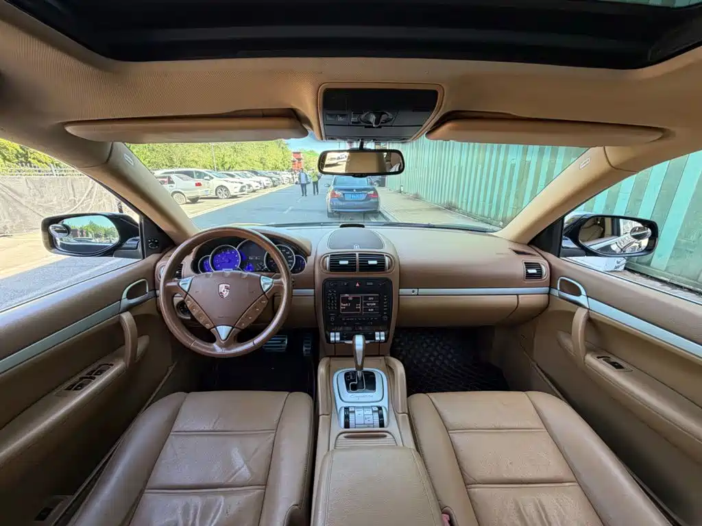 Фото 4 - Porsche Cayenne