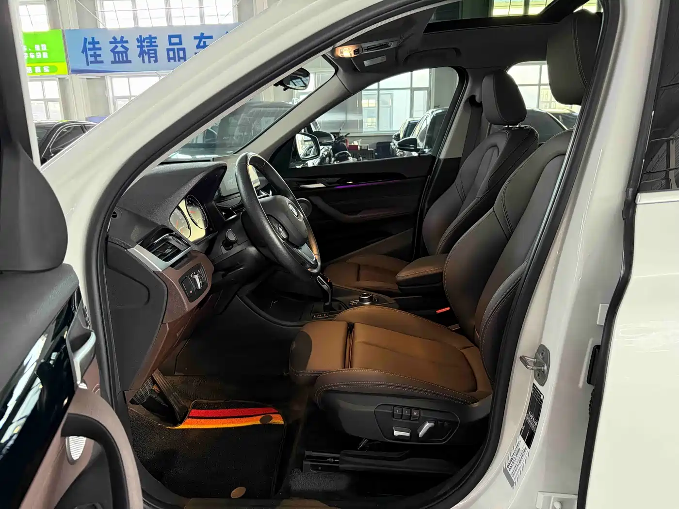 BMW X1 2022 sDrive20Li Fashion фото 8