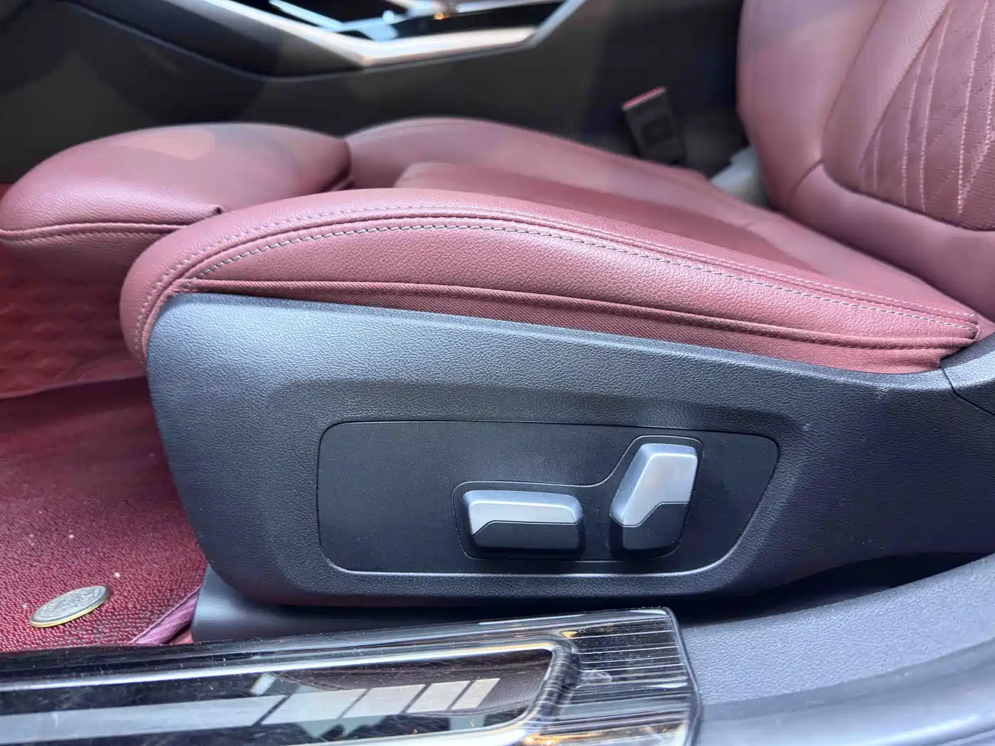BMW 3 Series 2023 320Li M Sport Package фото 17