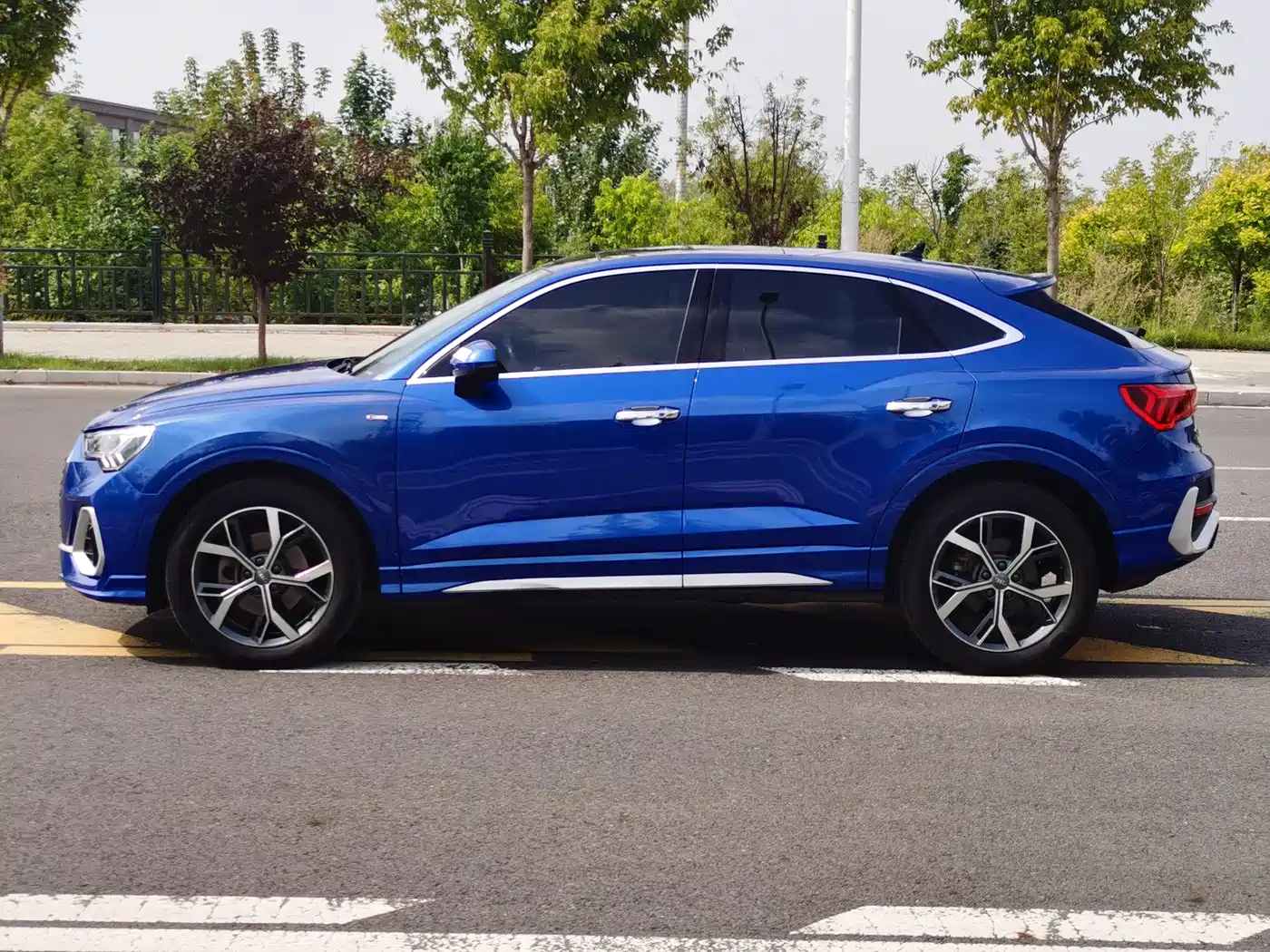 Audi Q3 Sportback 2020 40 TFSI Fashion фото 7