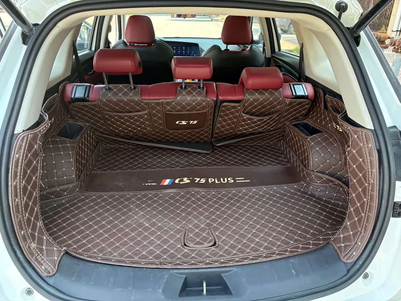 Фото 10 - Changan CS75 PLUS