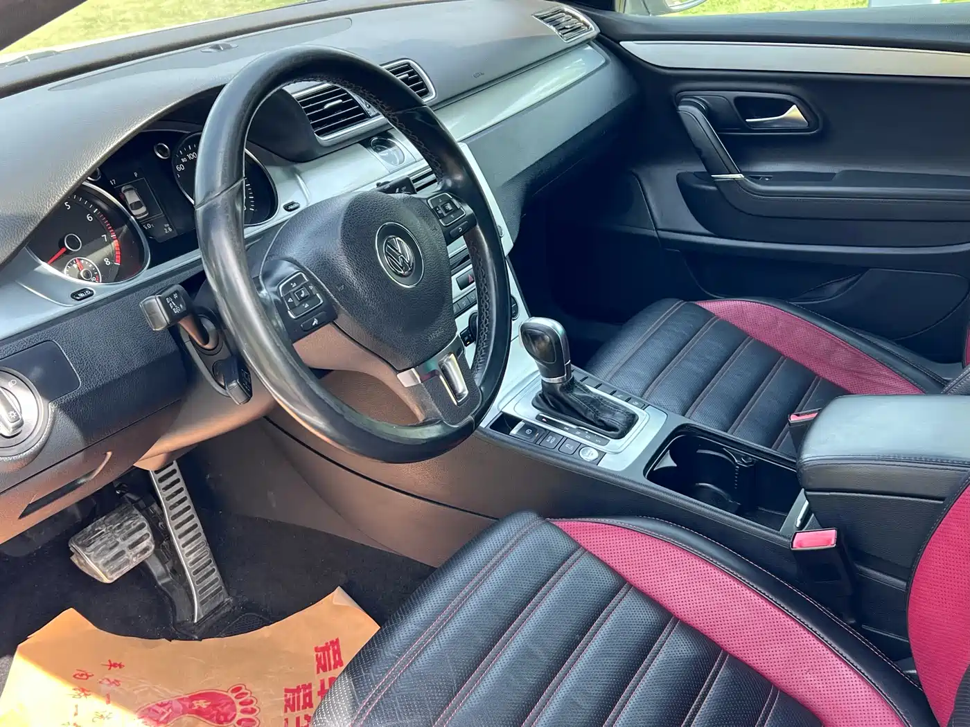 Volkswagen FAW-Volkswagen CC 2018 1.8TSI Luxury фото 3