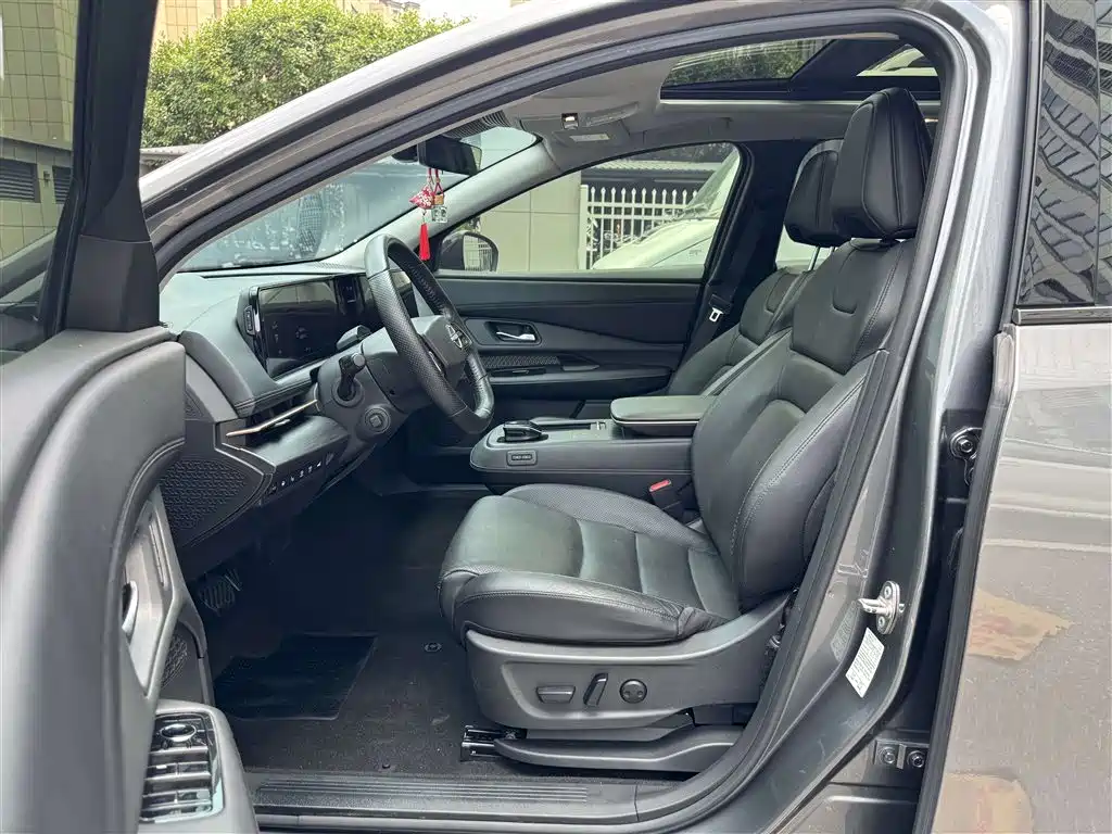 Nissan ARIYA 2023 2022 2WD Long Range Top Edition