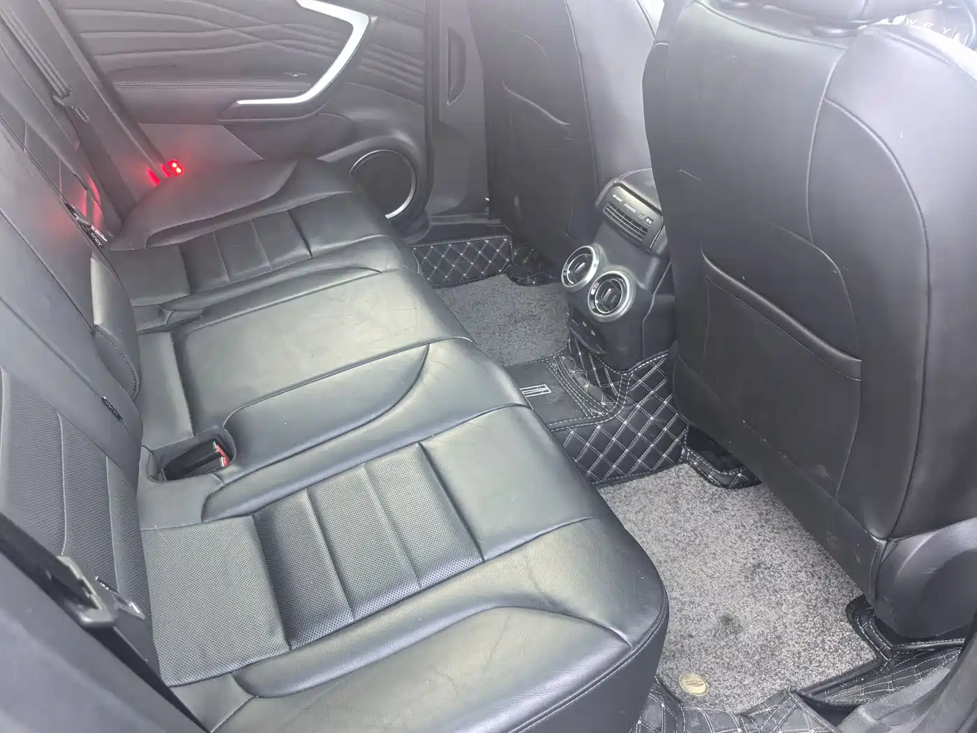 WEI PAI WEI BRAND P8