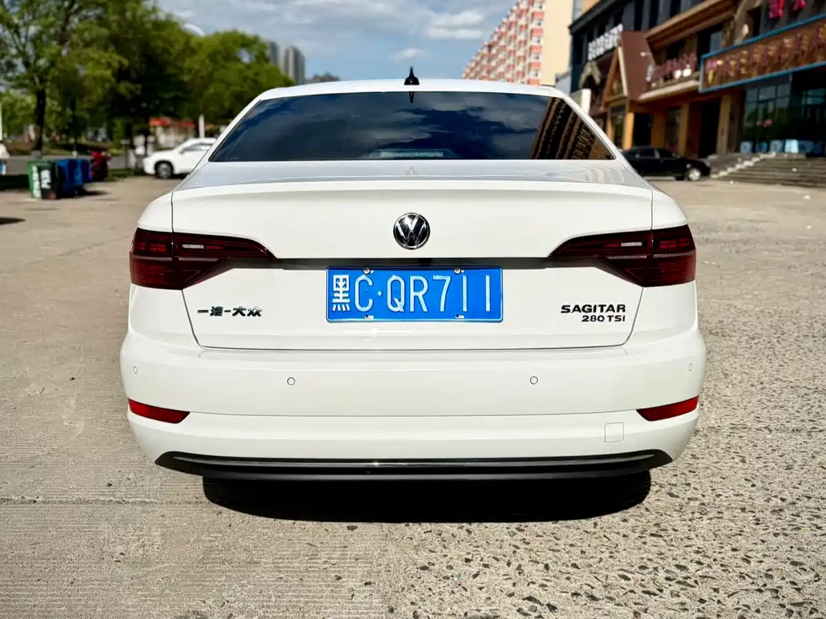 Volkswagen Sagitar 2022 280TSI DSG Surpassing Edition фото 5