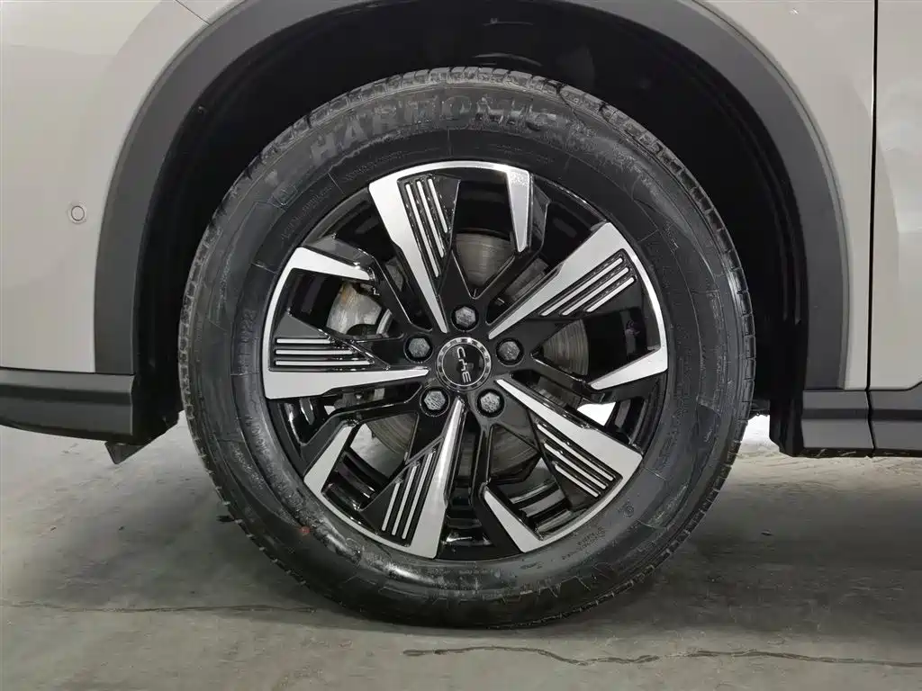 BYD Seal 05 DM-i 2025 DM-i Smart Drive Edition 115KM Honor фото 17