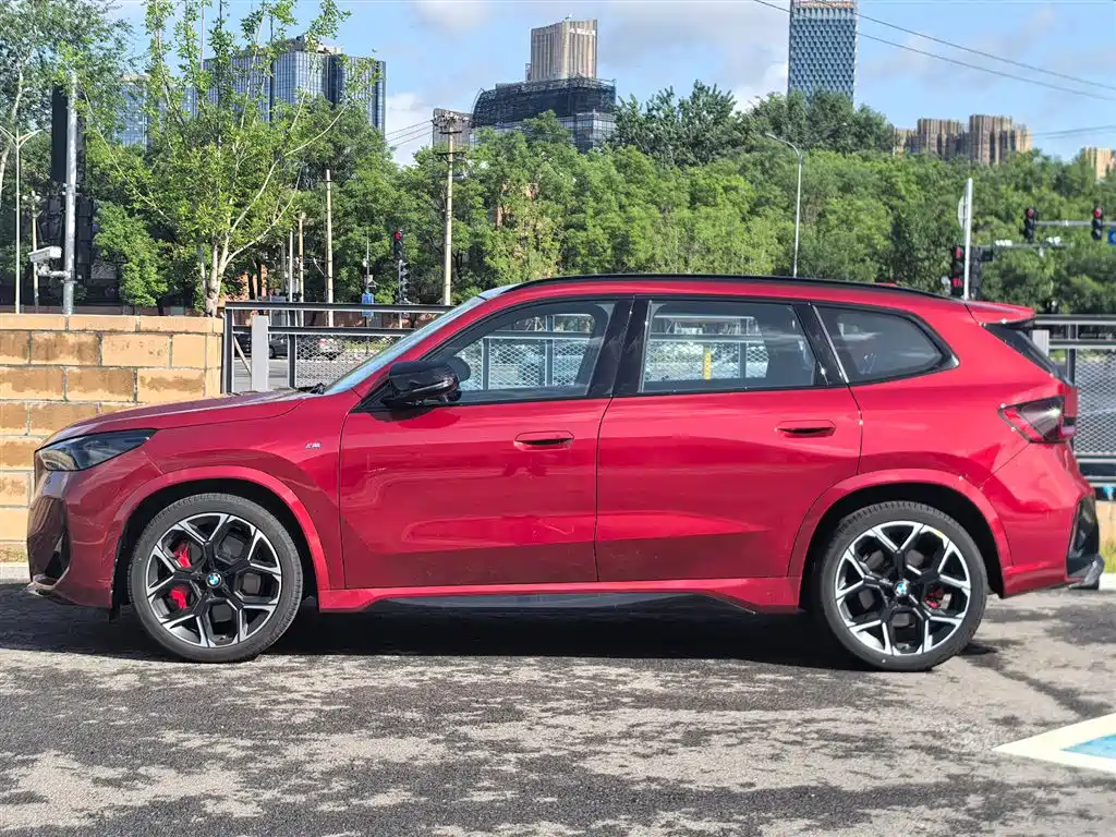 BMW X1 M35Li 2024 M35Li фото 3