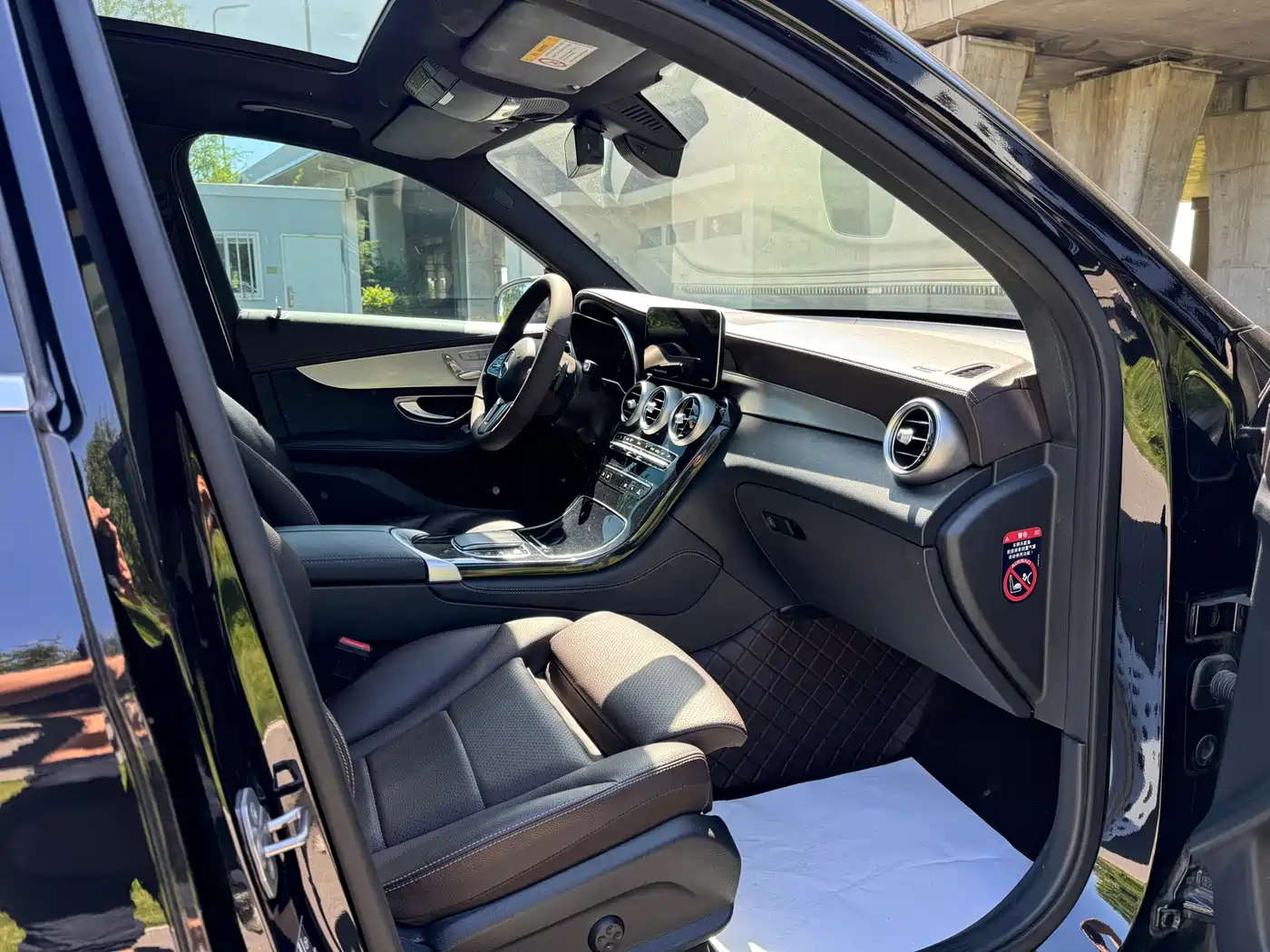 Mercedes-Benz GLC 2022 Model GLC 260 L 4MATIC Luxury Edition фото 8