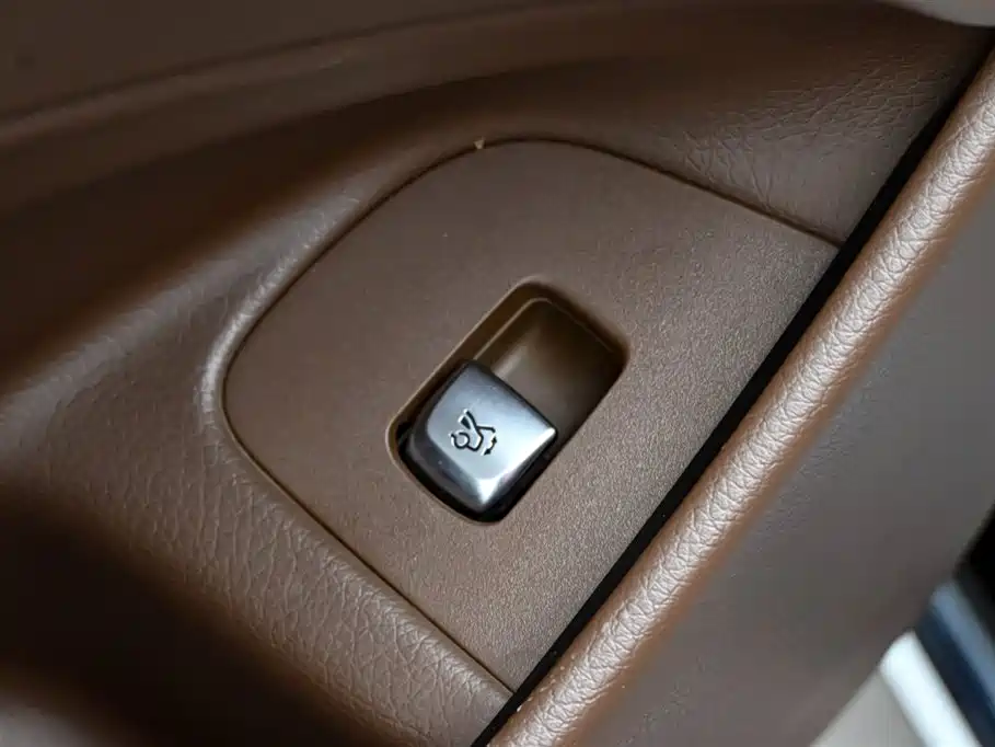 Mercedes-Benz E-Class 2021 Facelift E 300 L Fashion фото 25