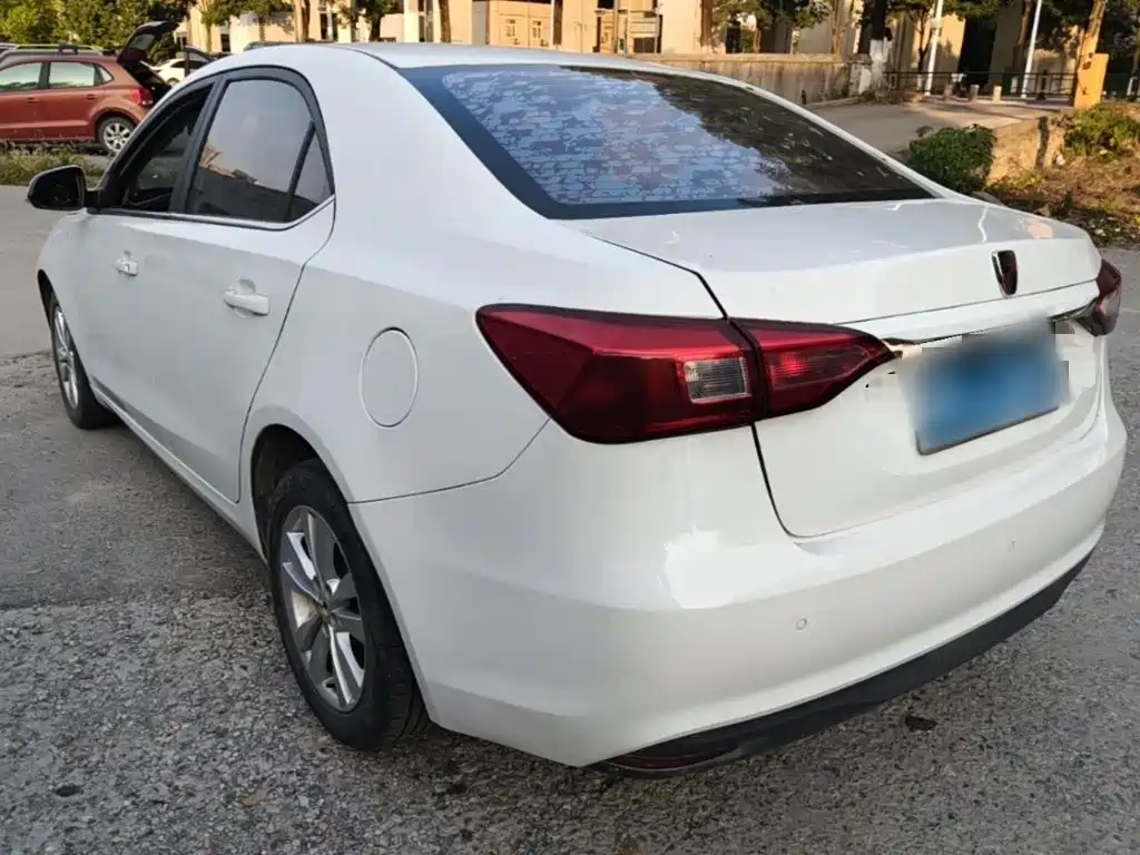 Roewe 360 2017 2015 1.5L Automatic Luxury